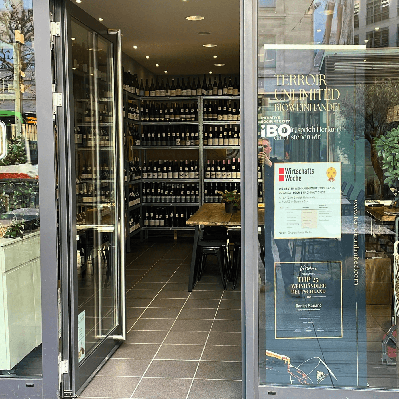 Eingang Terroir Unlimited Massenbergstraße 1, 44787 Bochum