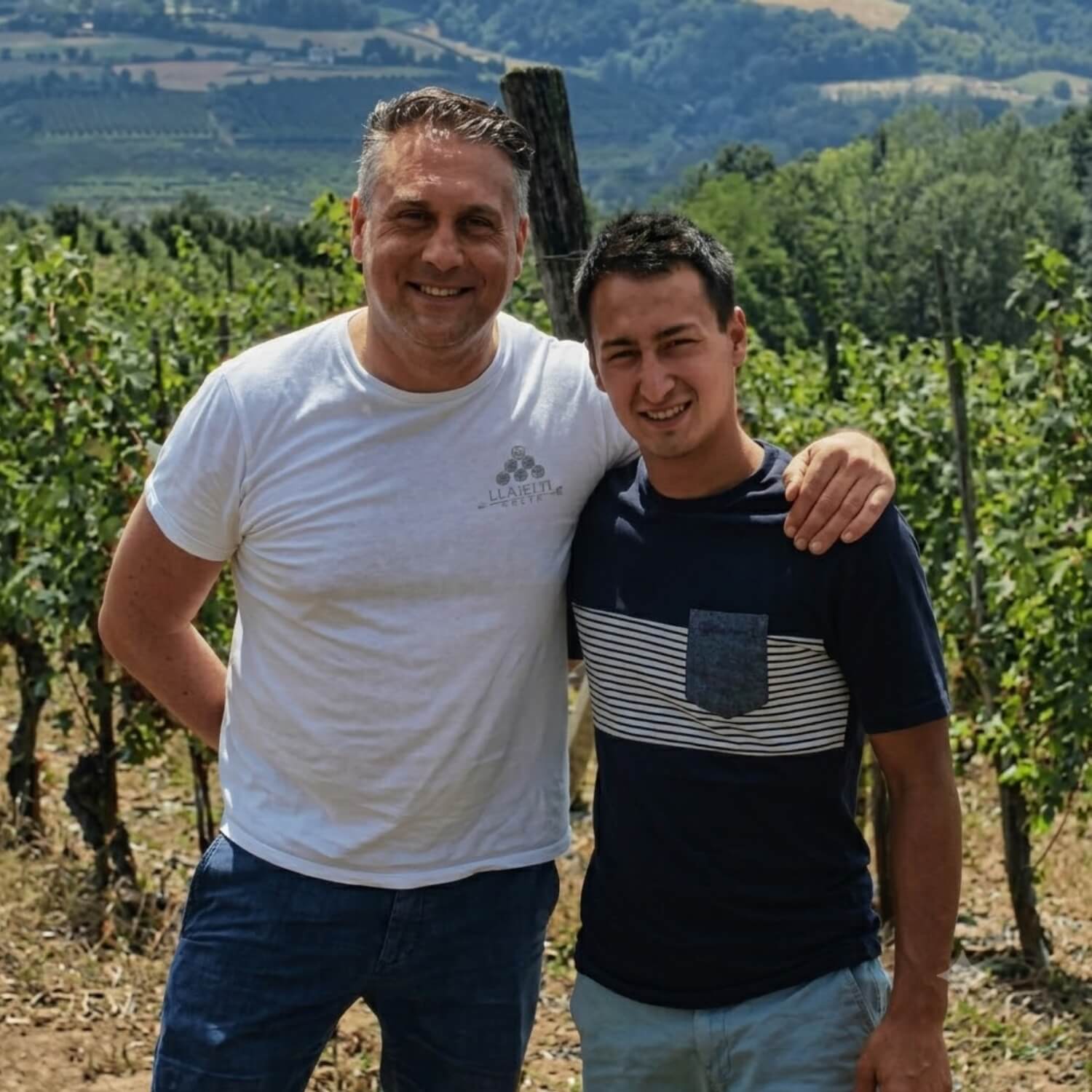 Weingut Altare Langhe Piemont Italien bei Terroir Unlimited Weinhandel